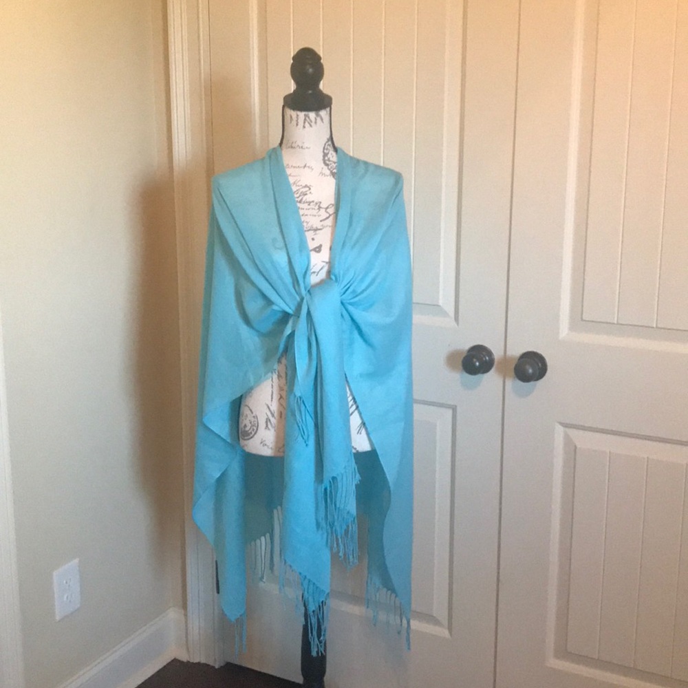 Turquoise wrap - Picture 6 of 7